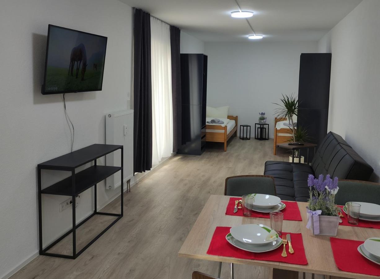 2 Zimmerwohnung In Bietingen กอทท์มาดิงเกน ภายนอก รูปภาพ